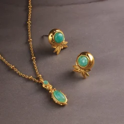 American Gilded Age Pendant Necklace